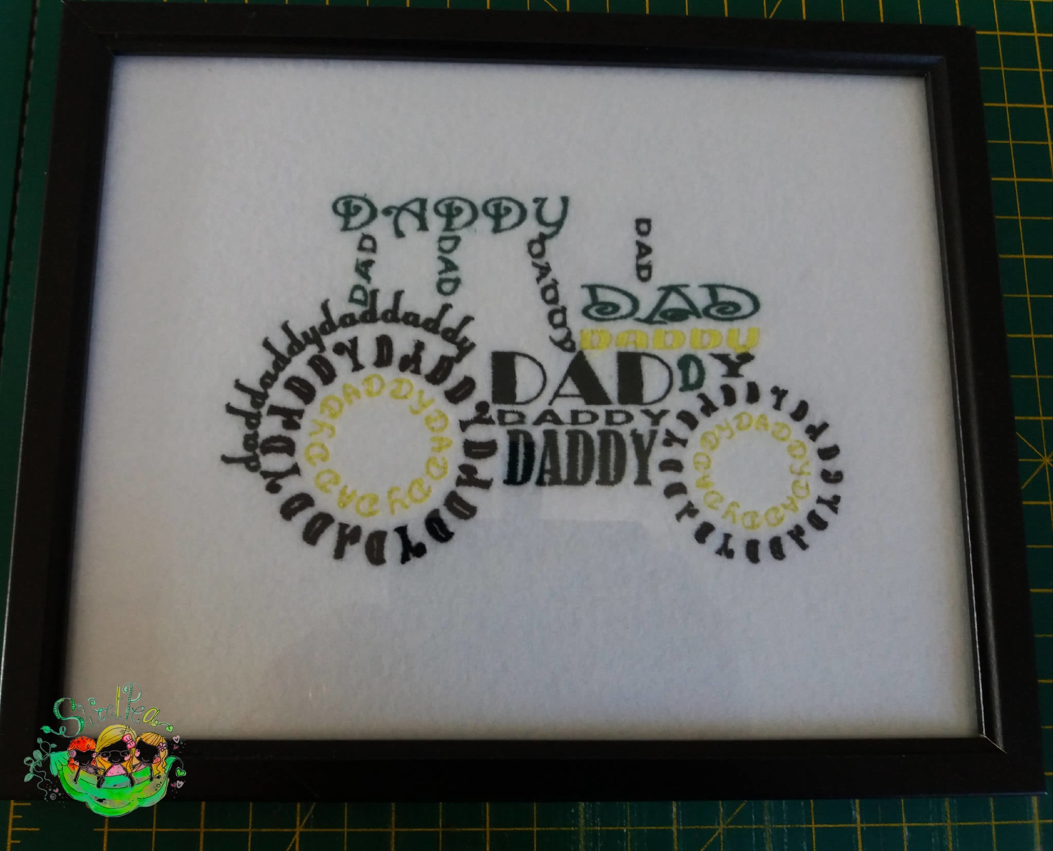 Sweetpea's Handmade Embroidered Frame Collection - Dad Tractor