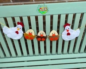 Sweetpea's Handmade Banner Collection - Chicken and Egg