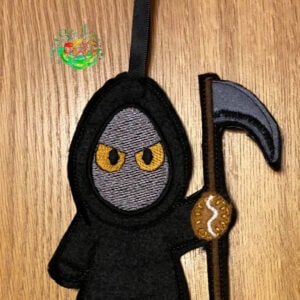 Sweetpea’s Handmade Gingerbread Halloween Collection – Grim Reaper
